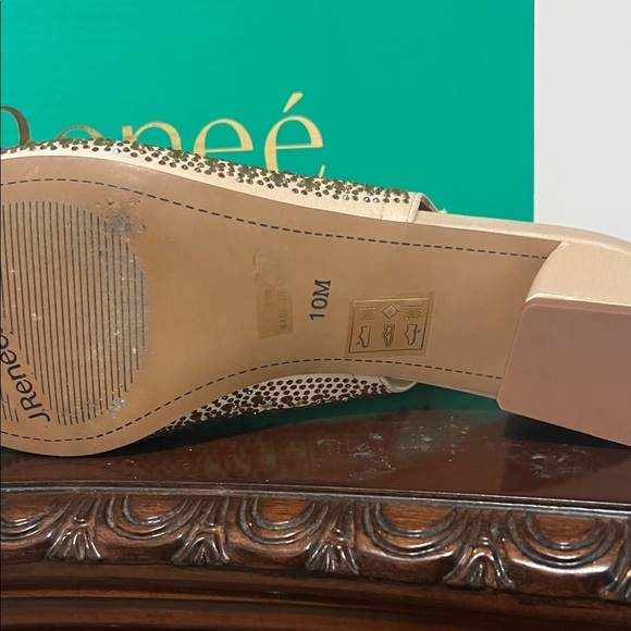 J.Renee Sparkling Gold Slingback Heels - Picture 6 of 7